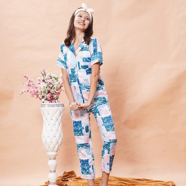 Blue & Pink Abstract Printed Night Suit