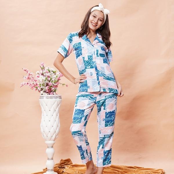 Blue & Pink Abstract Printed Night Suit